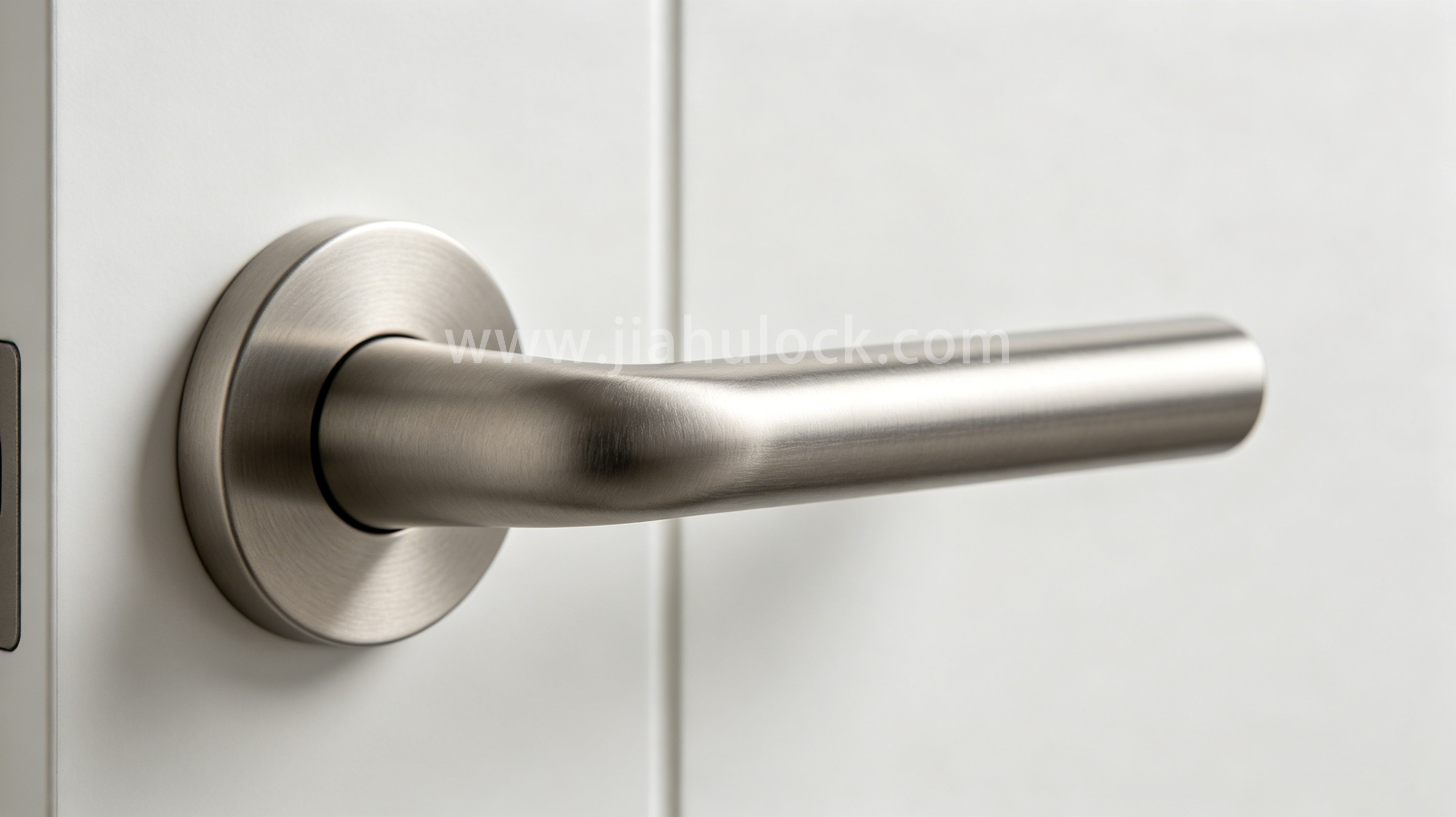 What Corrosion Resistance Do Bathroom Door Handles Need?